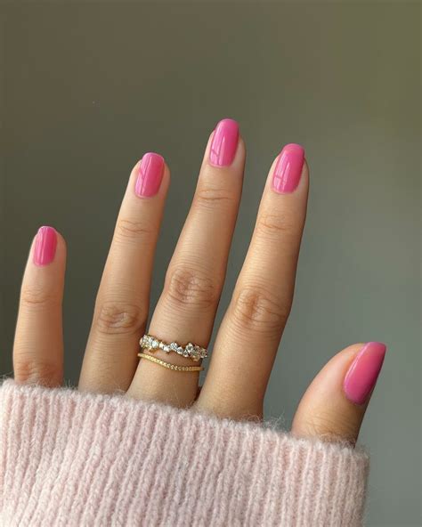 22 Latest Short Pink Nail Ideas To Try In 2024!