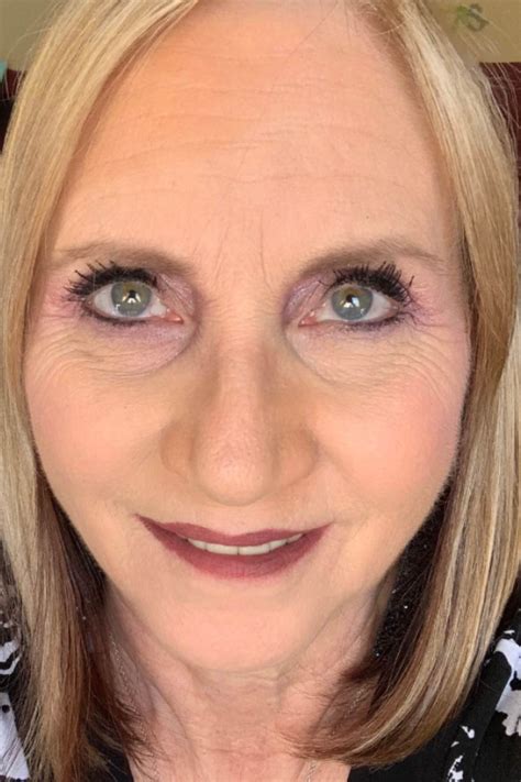 Contact – Roxy Barnes-Mackey