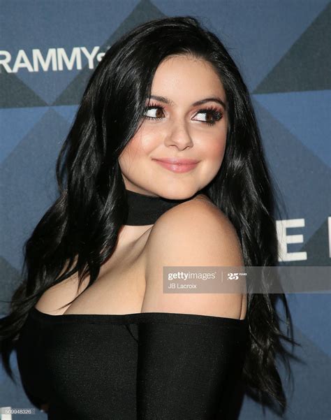 Actress ariel winter attends the delta air lines celebrates 2016 – Artofit