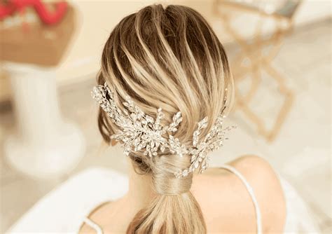 20 Best Wedding Hair Pieces for Brides