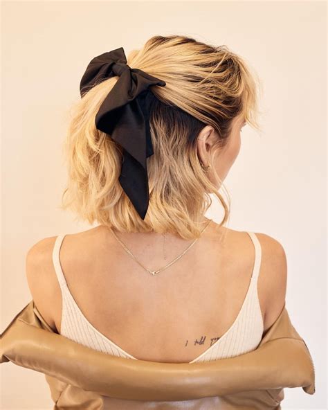 12 Ways to Style a Bow in Hair for All Occasions – The Right Hairstyles