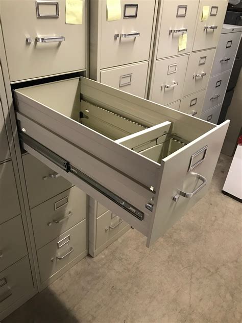 Hon S380 Vertical File Cabinet / HON S380 Series 26 1/2" D Vertical ...