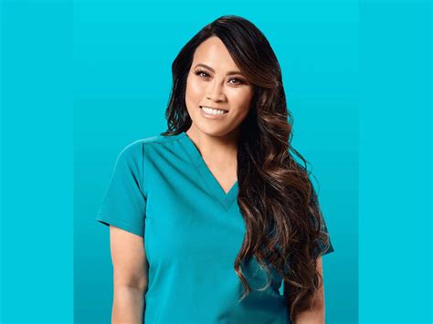 Dr. Pimple Popper talks new season of TLC show - ABC News