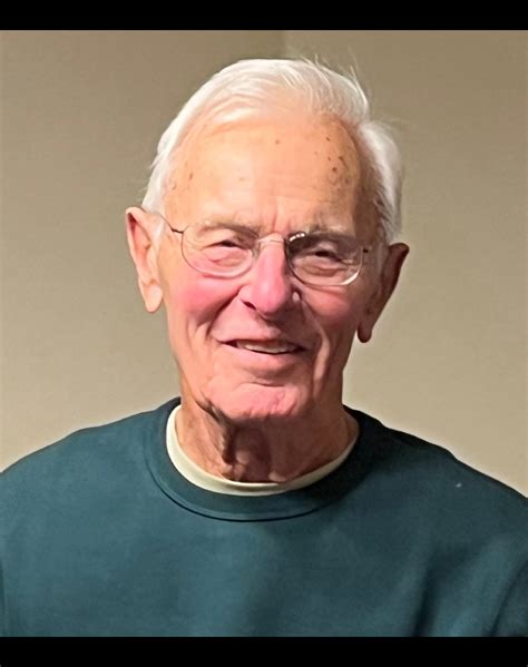 Monterey Herald Obituaries