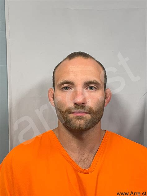 Hunter Allen Jones — Arrest Record — arre.st