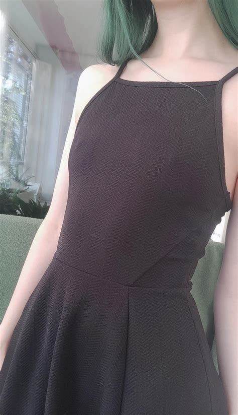My new dress makes my tiny boobs like so cute, and nothing is better than braless | Scrolller