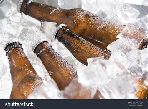 6,464 Ice Cold Beer Bottle Brown Images, Stock Photos & Vectors ...