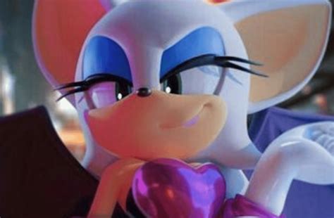 Rouge the bat | Dopple.ai