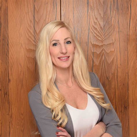 Jankowski aus Köln in der Personensuche von Das Telefonbuch