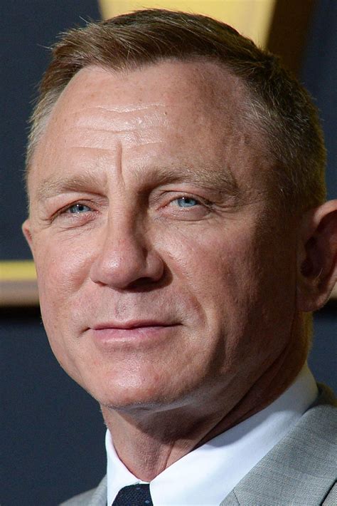 Daniel Craig Age, ダニエルクレイグ最新作 , Daniel Craig height in ft (feet), cm ...