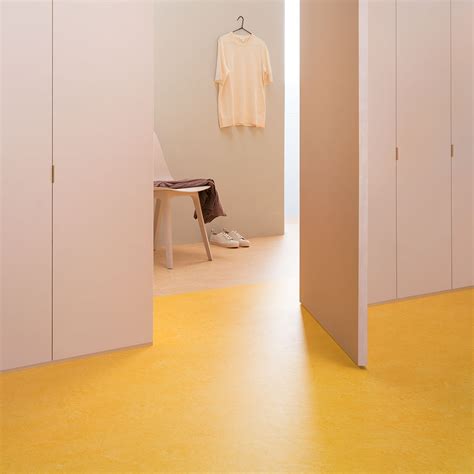 Marmoleum Marbled linoleum flooring | Forbo Flooring Systems