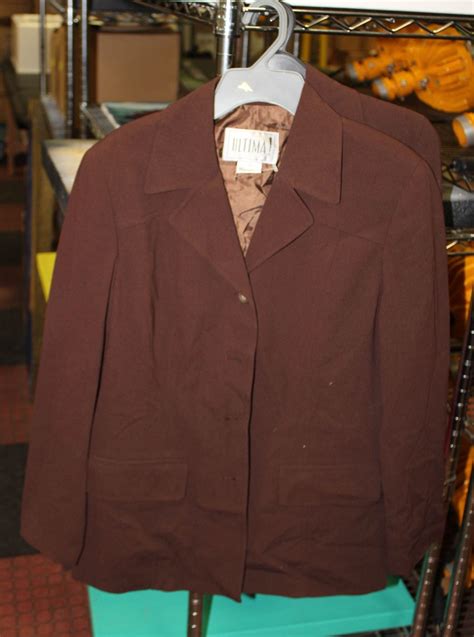 3 ULTIMA BROWN WOMENS VESTS