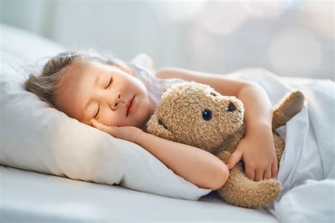 Toddler Night Wakings: Advice from a Pediatric Sleep Expert - Moshi