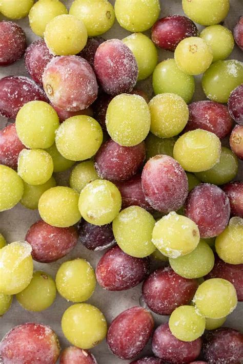How to Freeze Grapes - The Harvest Kitchen