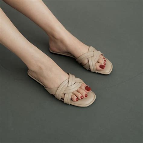 Lola Shine Exclusive Porn Videos