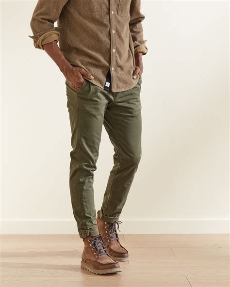 Flannel-Lined Pant | Pants outfit men, Olive pants men, Green pants outfit