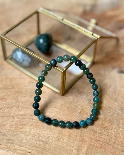 Mosagaat kralenarmband 6 mm – Lola, Moon and Stars