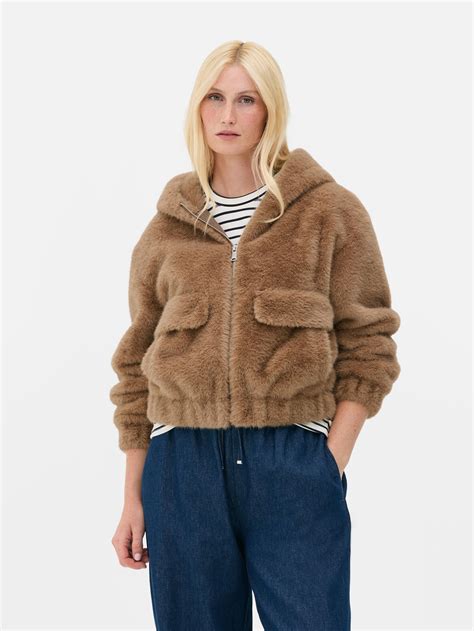 Faux Fur Coats | Women's Faux Fur Jackets & Coats | Primark UK