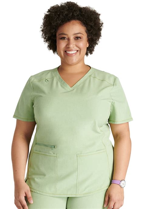 Plus Size Scrubs: The Uniform Shoppe