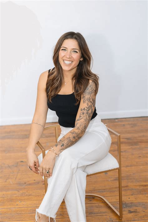 Meet Hannah Rose Gray | Owner & Photographer - SHOUTOUT ARIZONA