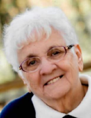 Margaret Elizabeth Hunter - 2022 - Meek & Dalla Valle Funeral Home, Inc.