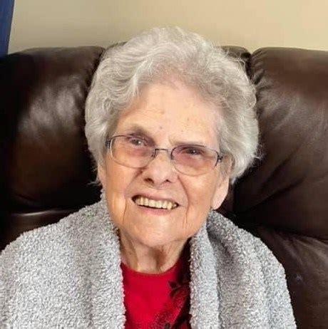 Mrs. Nora E. Baker Obituary (2022) - Galesburg, IL - Hinchliff-Pearson ...