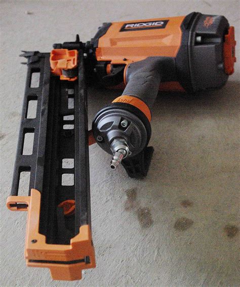 RIDGID Framing Nailer R350RHD - Concord Carpenter