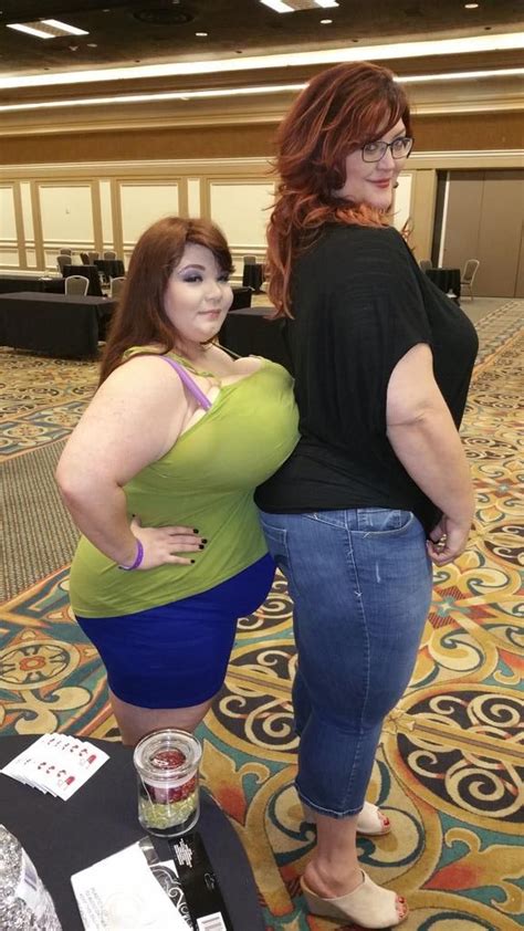 superandsexybbw: " gorgeouschubbygirls: " LexxxiLuxe & Amazon Amanda ...