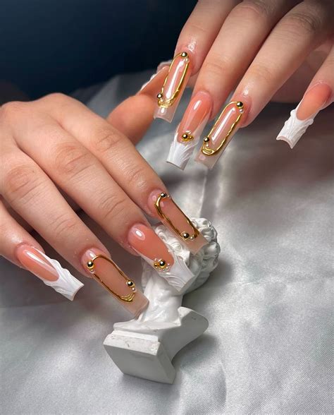Home - Nail salon in St. Louis Park | T-luxe Nails | MN 55416