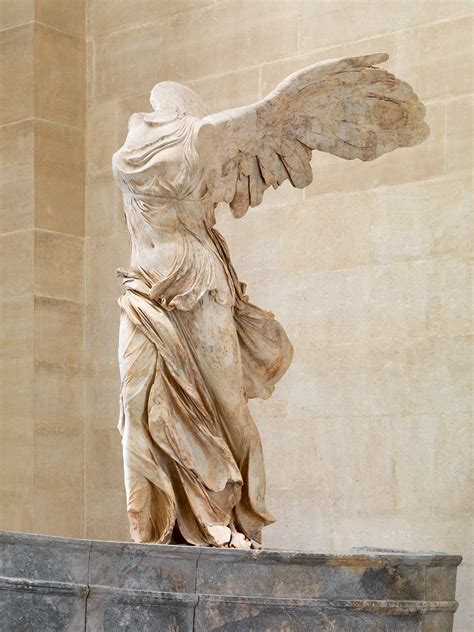 Greek Hellenistic Art: Nike of Samothrace - Exploring Art with Alessandro