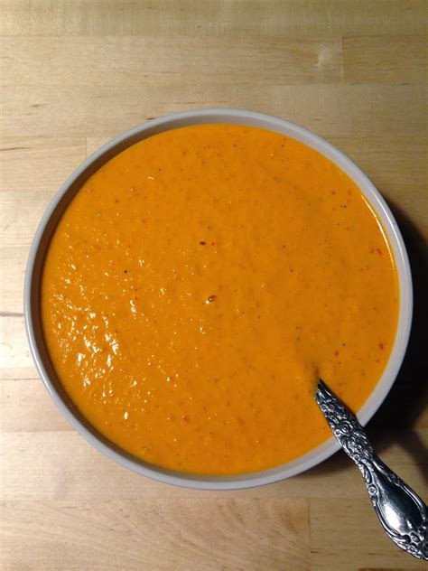 Taya's Kitchen: Roasted Bell Pepper Sauce