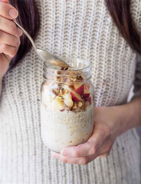Apple Cinnamon Crunch Overnight Oats Recipe - Love and Lemons
