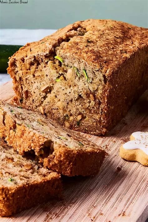 Mom's Zucchini Bread | RecipeCoo