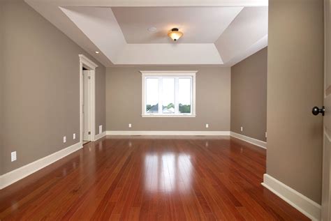Natural Jatoba Hardwood Flooring in Modern Home Hallway