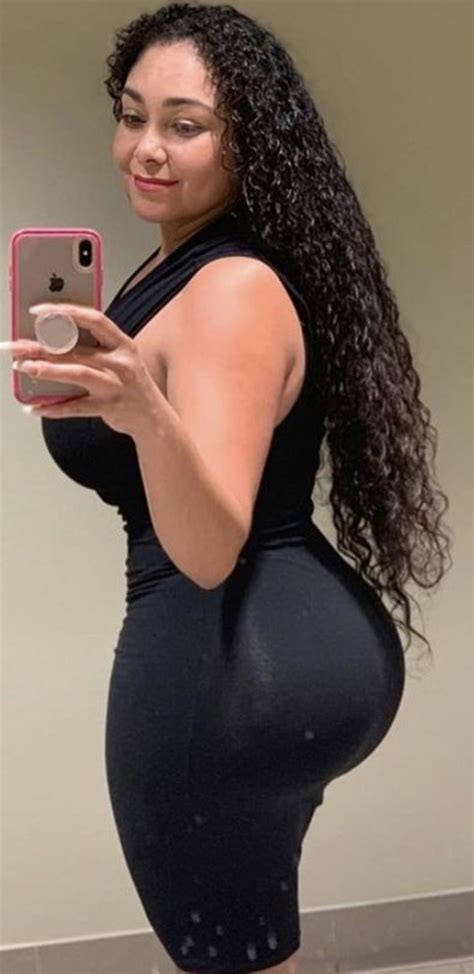 Pin on mizz issy aka DominicanPoison