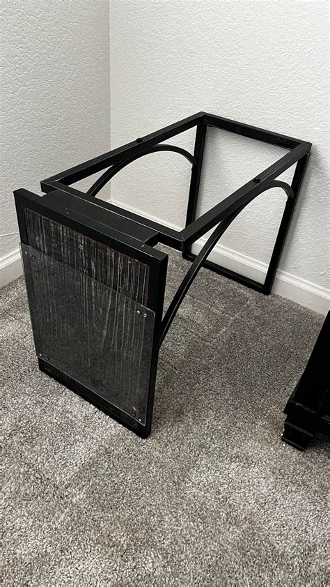 Easy Suction Dildo Mount for Doggie Style using side table : r/BdsmDIY