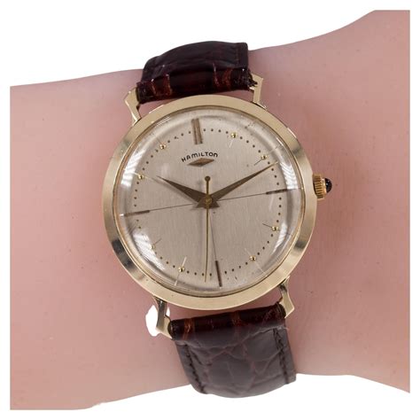 Men's Vintage Movado 18 Karat Gold Hand-Winding Watch W/ Black Leather ...