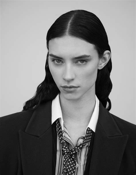 SOPHIE M | THE VANGUARD MANAGEMENT