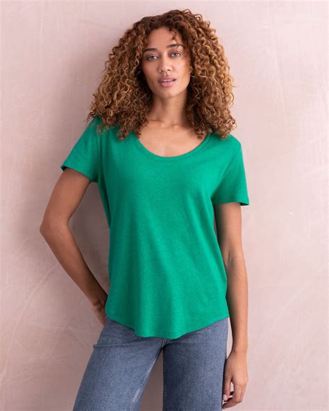 Linen Blend Scoop Neck T-Shirt