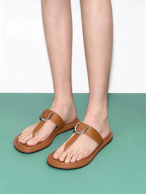 Ultimate Guide To Different Types Of Women’s Sandals - CHARLES & KEITH US