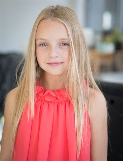 Pictures of Sarah Levesque