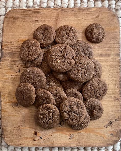 Gluten-Free Gingersnap Cookies - Poosh