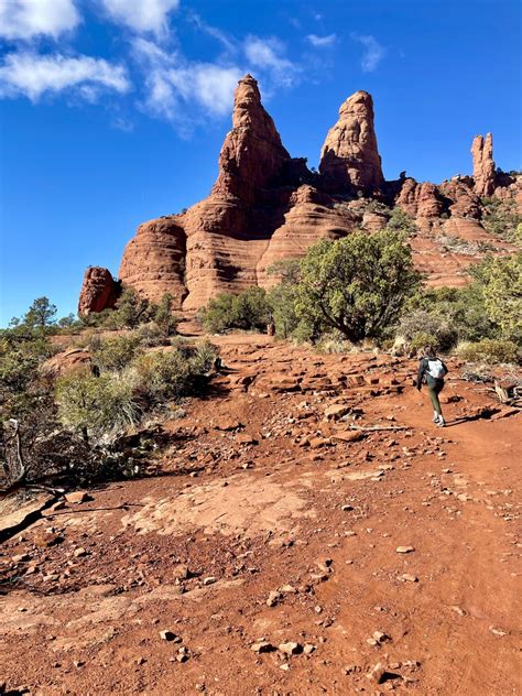 Bell Rock Pathway Hike in Sedona, Arizona