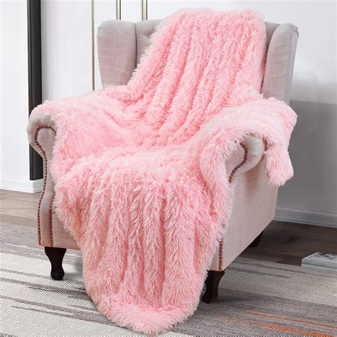 Softlife Extra Soft Faux Fur Throw Blanket with Sherpa Warm Underside ...