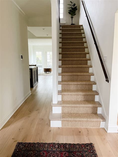 12 stair runner ideas that add personality and function – Artofit