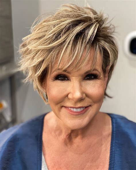 23 Low-Maintenance Shaggy Haircuts That Make a Statement