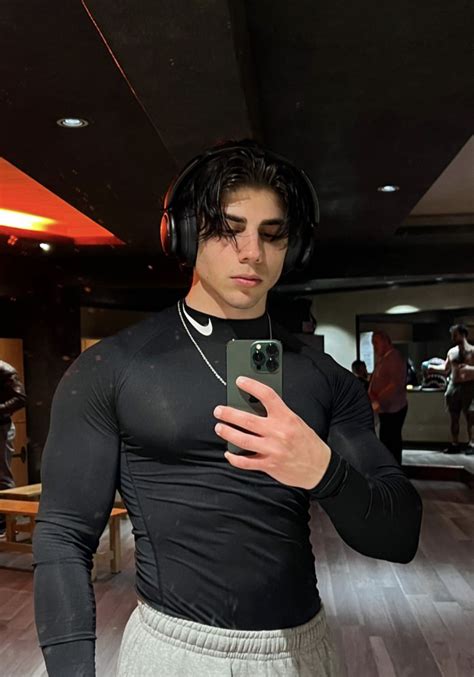 Boxing Images, Anime Guys Shirtless, Sensual, Gay Ass, Chloe Grace, Gym ...