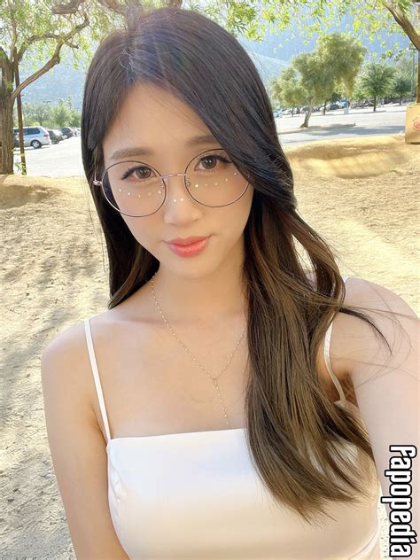 Yougelly Nude Leaks - Photo #1153174 - Fapopedia