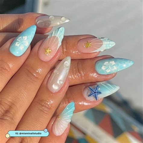 Beach Nail Designs (Gilded Waves)