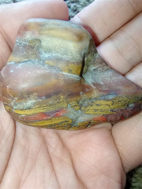 What is this rock? Found in Wisconsin : r/whatsthisrock